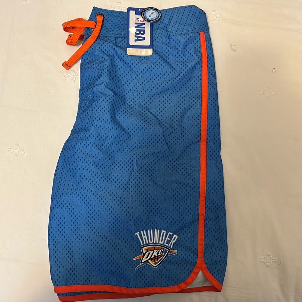 Oklahoma City Thunder size M board shorts new with tag